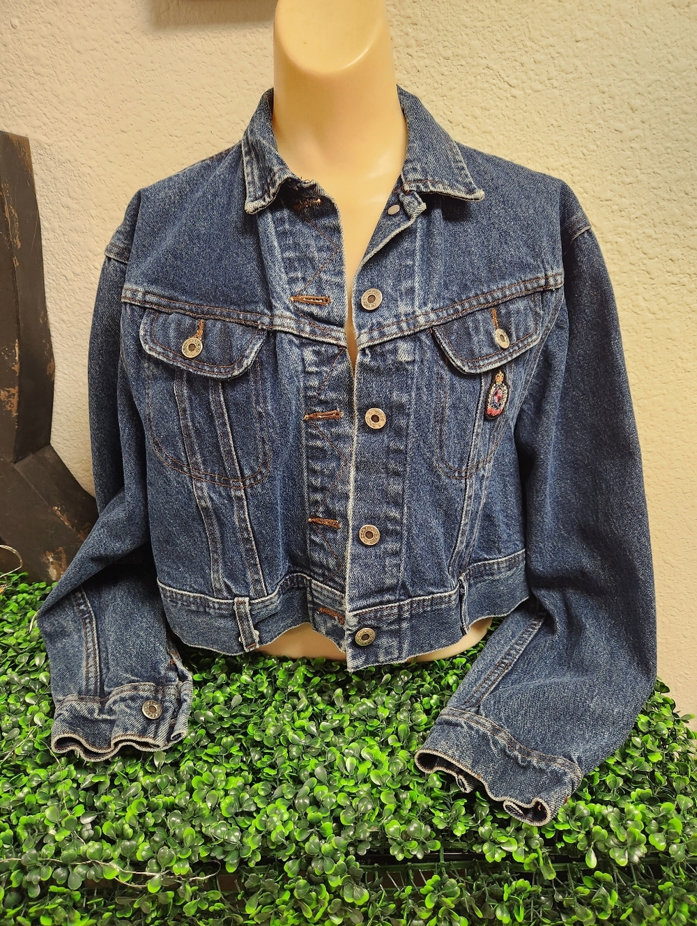 Vintage 90's LEE cropped denim Trucker jean jacket